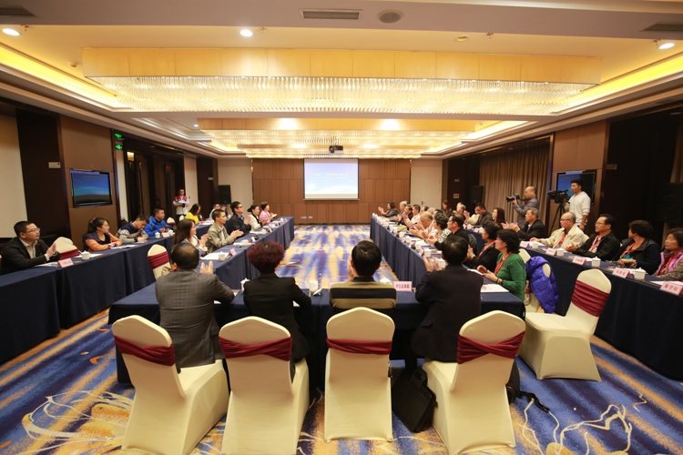 投资恳谈会现场.JPG